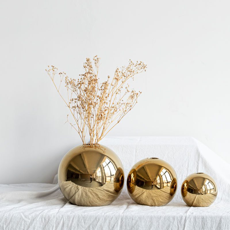 Nuru Round Gold Vases- Set of 3